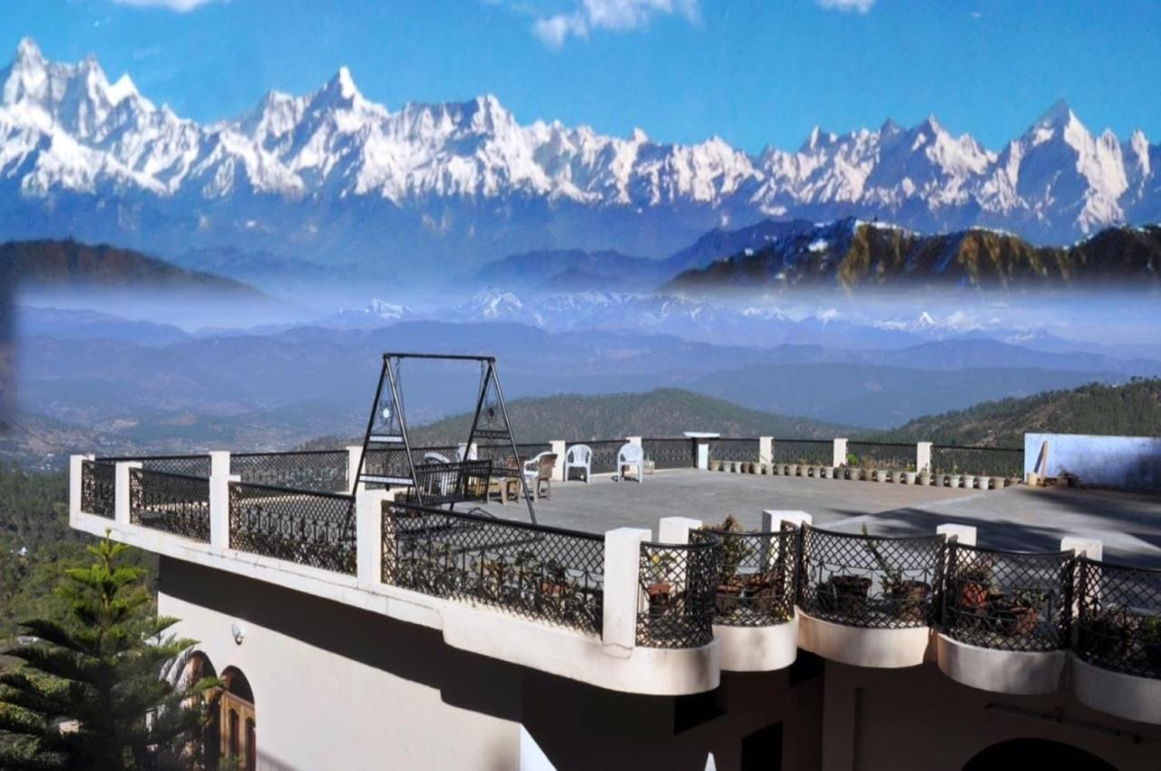 Himalaya Mount View Resort Kausani Exteriör bild