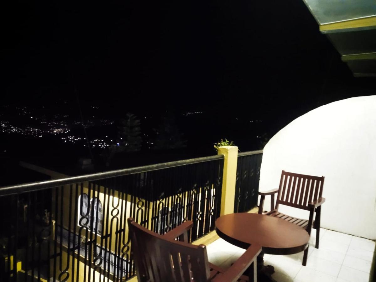 Himalaya Mount View Resort Kausani Exteriör bild